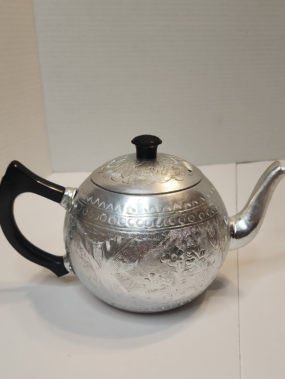 CHUE CHIN HUA VINTAGE Embossed Silver Teapot with Black Handle 5.5" Tall X 9.5 "